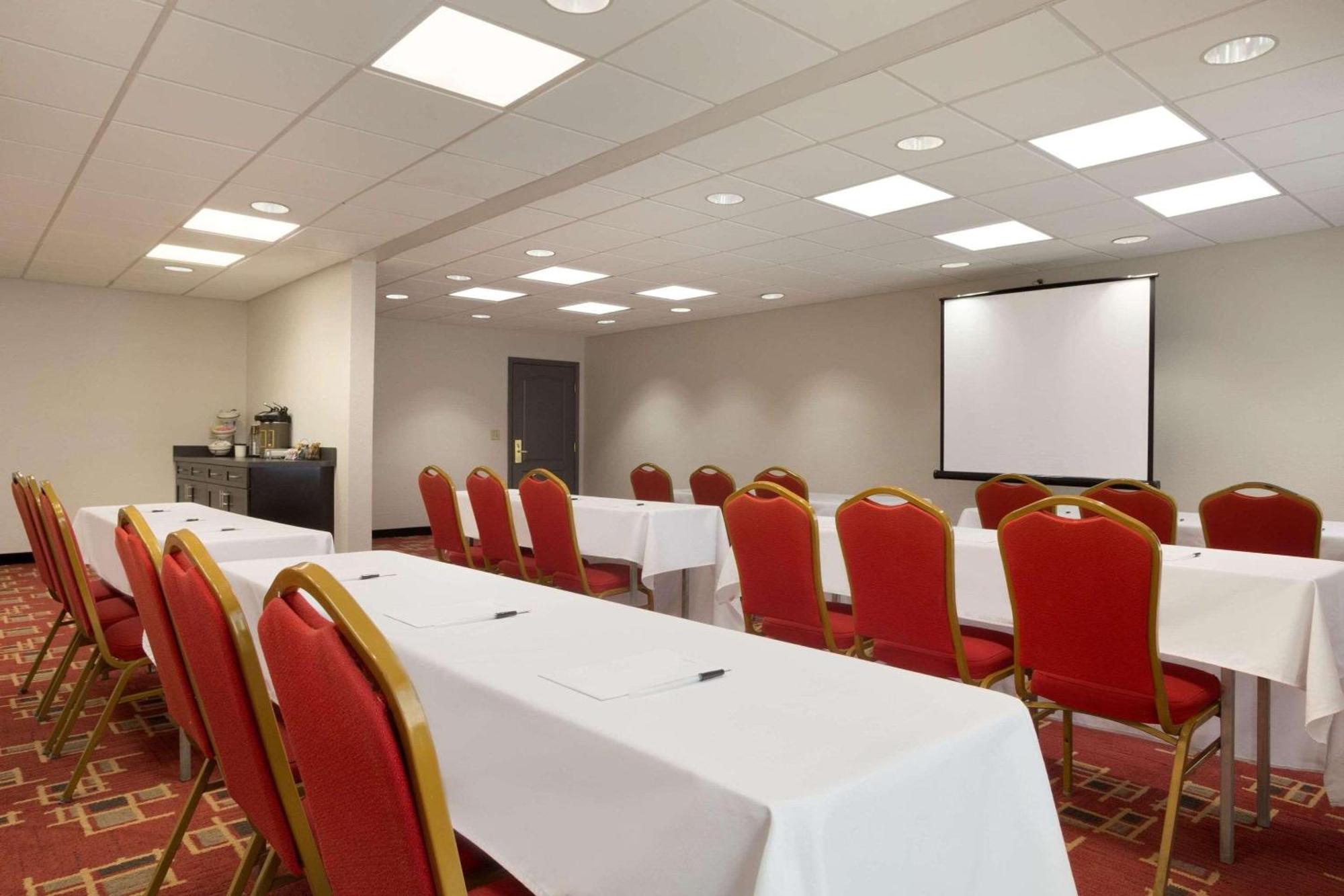 Country Inn & Suites By Radisson, Dfw Airport South, Tx Irving Exteriér fotografie