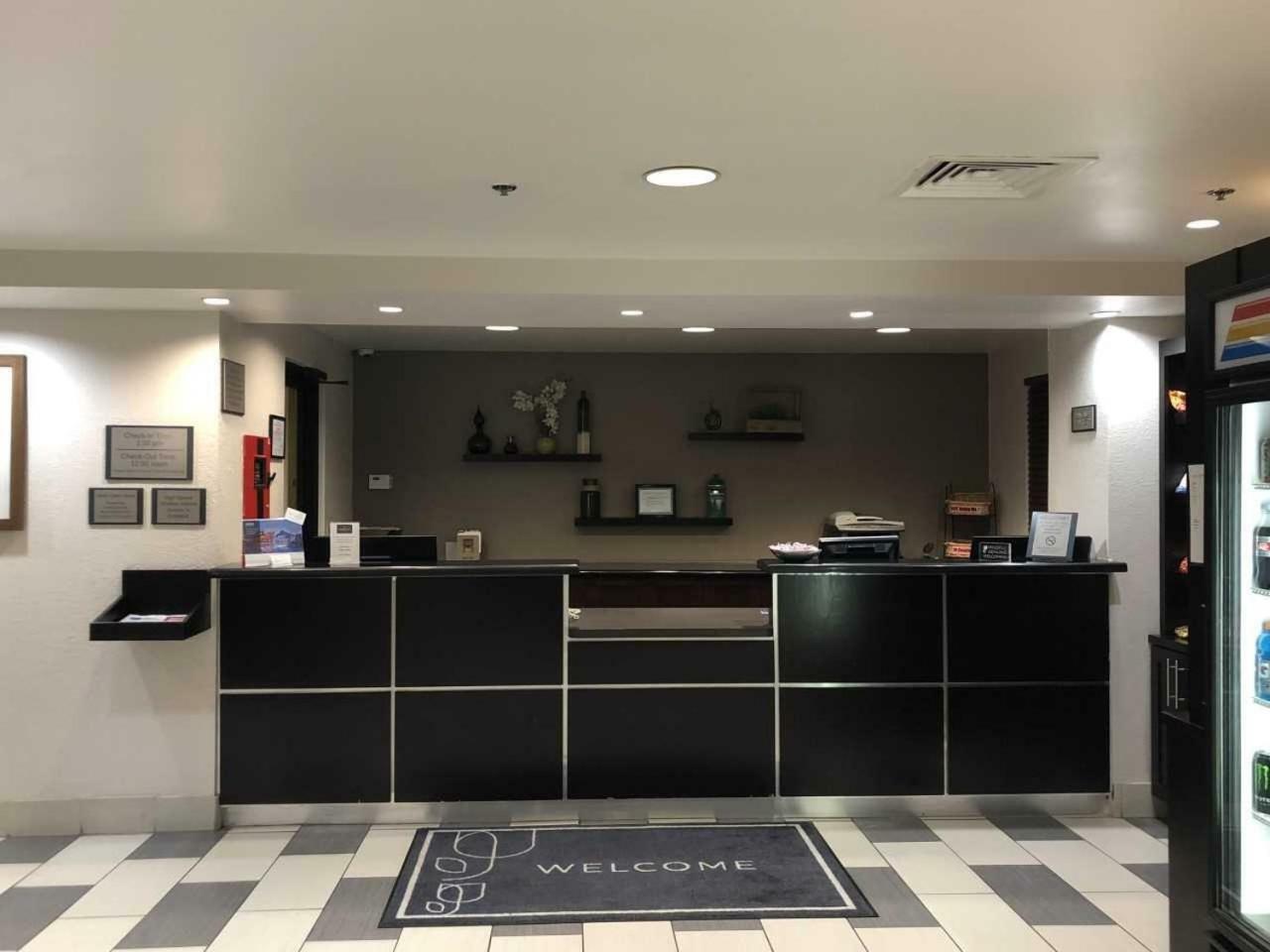 Country Inn & Suites By Radisson, Dfw Airport South, Tx Irving Exteriér fotografie